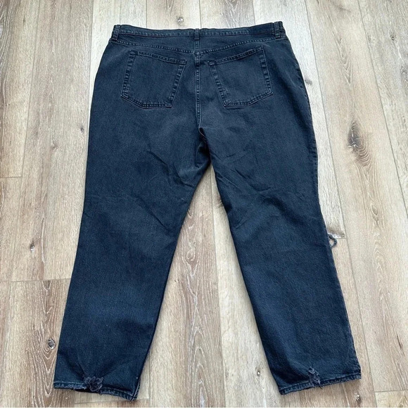 Abercrombie & Fitch Curve Love ‘90s Straight Ultra High Rise Jeans Sz 36/22 NWT - Picture 9 of 9